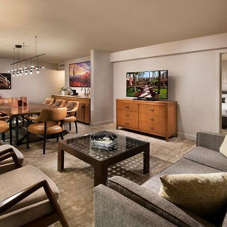 Tempe Mission Palms- Destination Fee Includes Parking Hotel Екстериор снимка