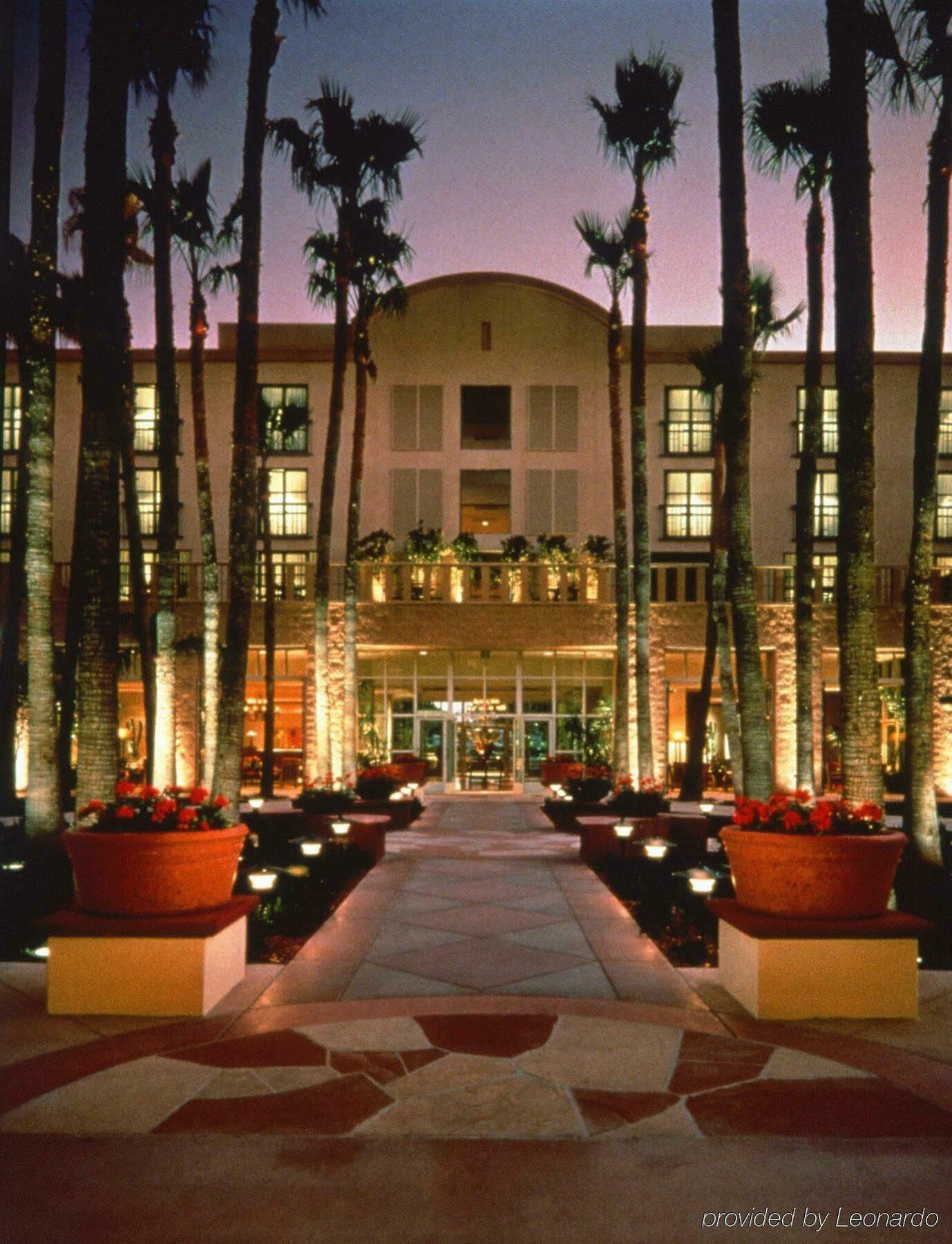 Tempe Mission Palms- Destination Fee Includes Parking Hotel Екстериор снимка