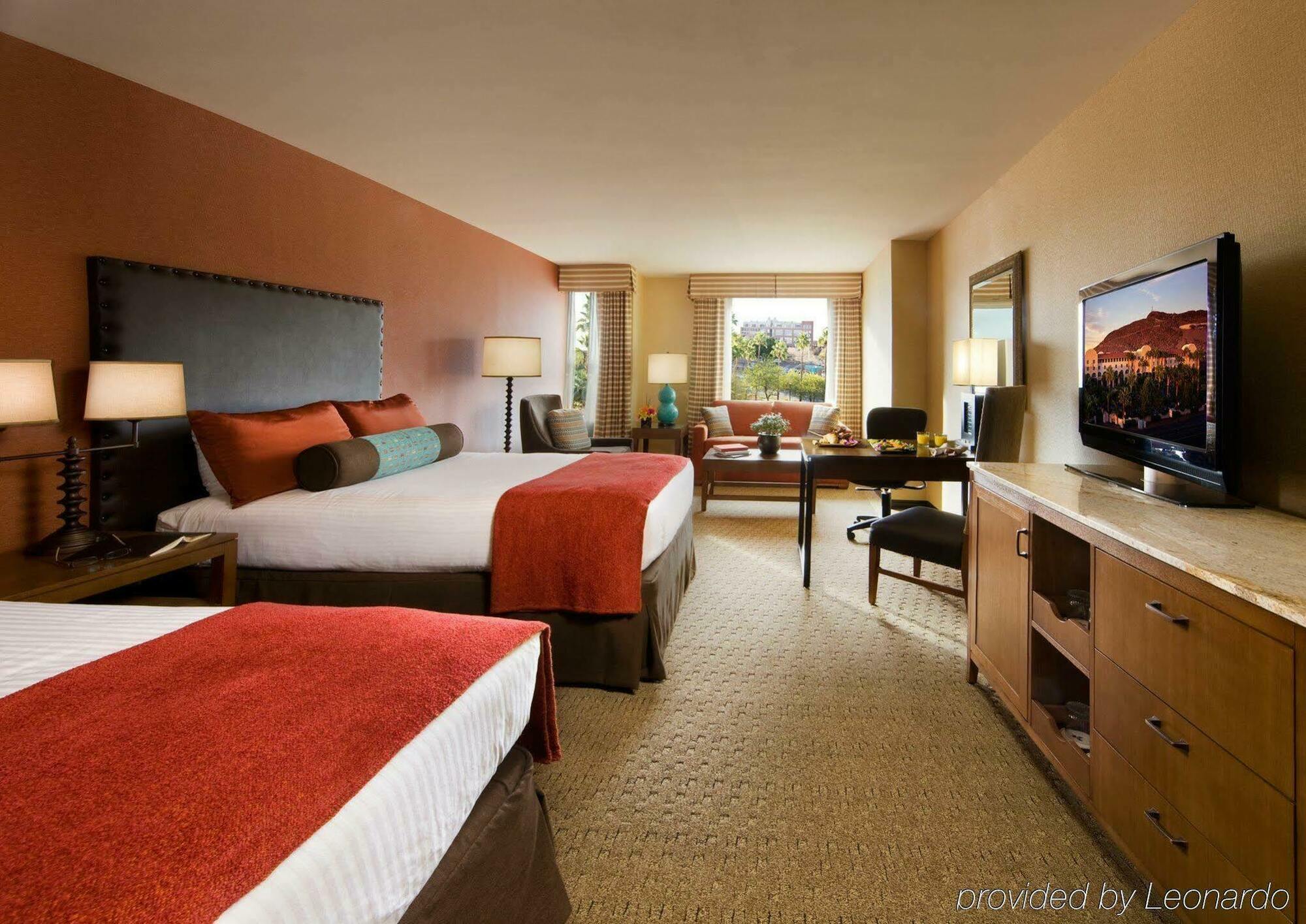Tempe Mission Palms- Destination Fee Includes Parking Hotel Екстериор снимка