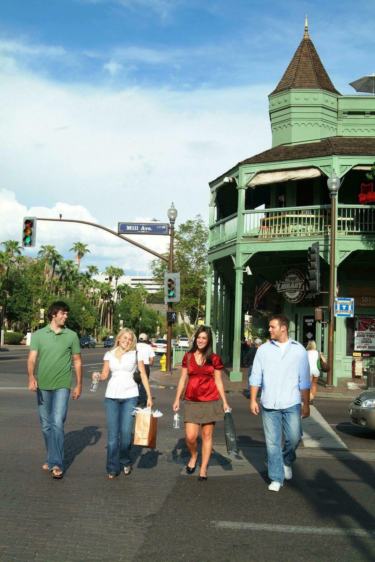 Tempe Mission Palms- Destination Fee Includes Parking Hotel Екстериор снимка