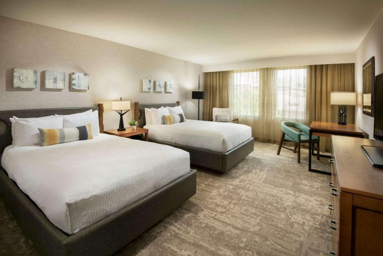 Tempe Mission Palms- Destination Fee Includes Parking Hotel Екстериор снимка